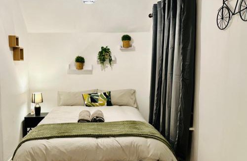 Reading House | 3 Bed House in Reading
