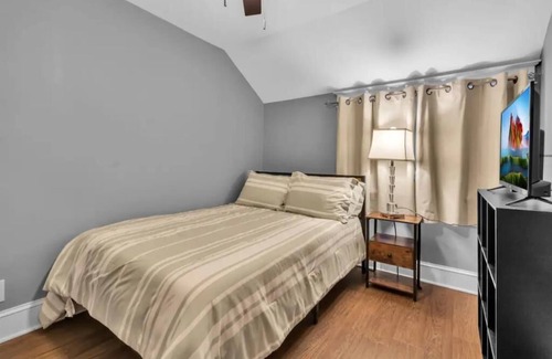 Buffalo House | 3 bed house in South Buffalo