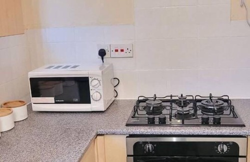 Warrington House | 3-bed House in Warrington