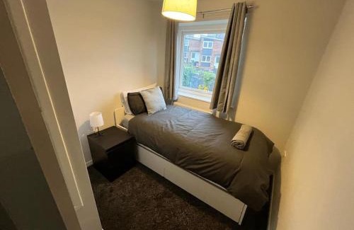 Gateshead House | 3 Bed House Low Fell Perfect for Groups and Contractors Sleeps 5