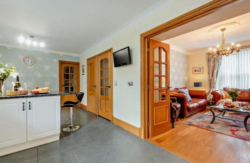 Aberaeron House | 3 bed in Aberaeron 86578