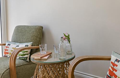 Appledore House | 3 Bed in Appledore 28787