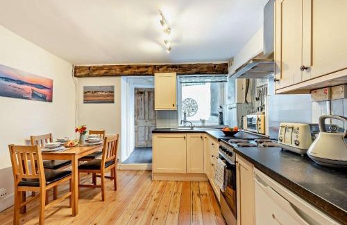 Appledore House | 3 Bed in Appledore 63058