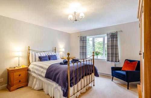 Frongoch House | 3 Bed in Bala 88351