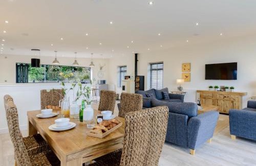 Belford House | 3 Bed in Bamburgh 78058