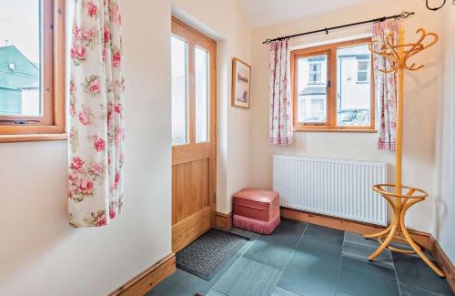 Braithwaite House | 3 Bed in Braithwaite SZ153