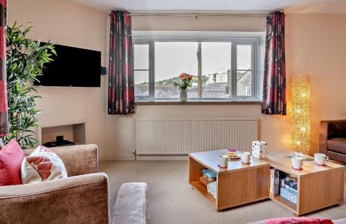 Brecon Apartment | 3 bed in Brecon BN304