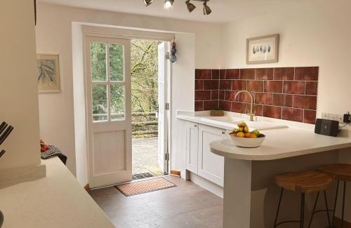 Bucks Cross House | 3 Bed in Bucks Mills OLDSB