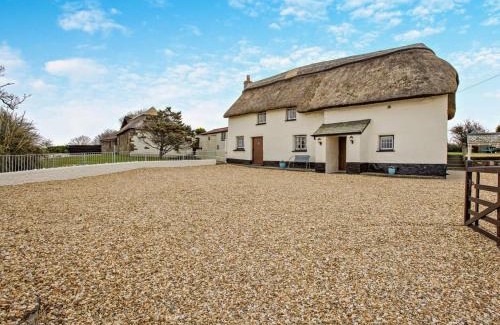 Bude House | 3 Bed in Bude HEYLE