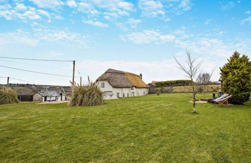 Bude House | 3 Bed in Bude HEYLE
