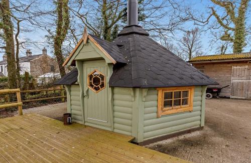 Holsworthy House | 3 Bed in Bude WVSTC