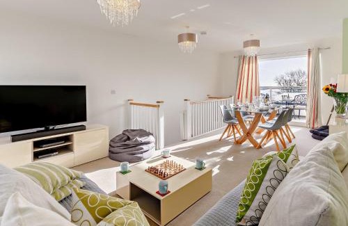 Saint Austell Bay House | 3 Bed in Charlestown 65572
