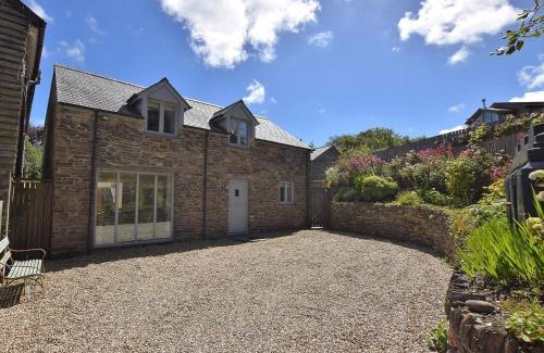 Jacobstow House | 3 Bed in Crackington Haven COHOU