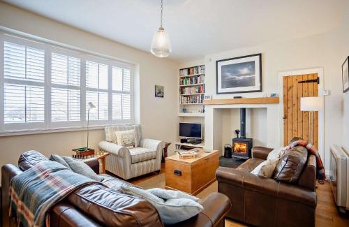 Dunstan House | 3 Bed in Craster 79436