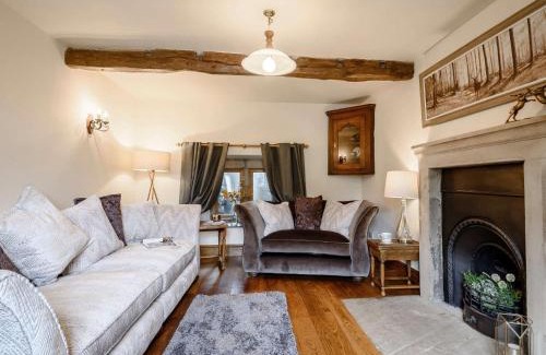 Newton Grange House | 3 Bed in Hartington 54215
