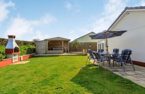 Hartland House | 3 Bed in Hartland 51790