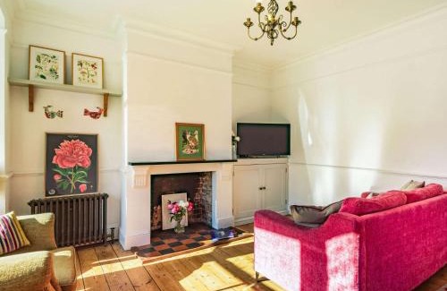Holt House | 3 bed in Holt 87147