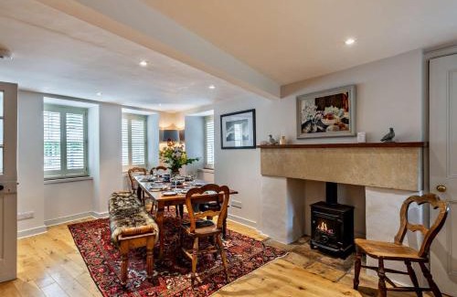 Kelso House | 3 Bed in Kelso 95231