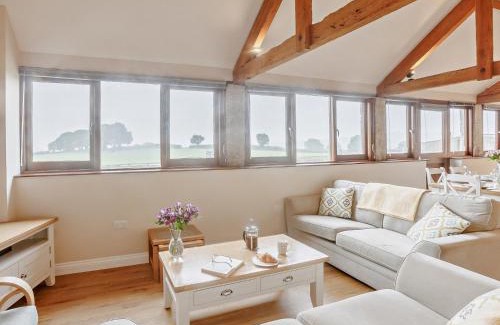 Launceston House | 3 Bed in Launceston 57287