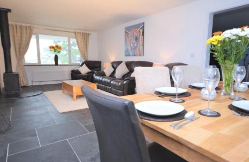 Darite House | 3 Bed in Looe 51029