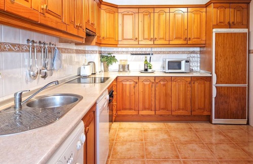 Calahonda Ski Chalet | 3 bed in Los Jarales Calahonda close to the beach