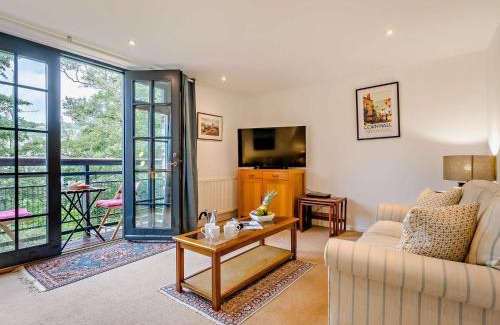 Lostwithiel House | 3 Bed in Lostwithiel 93041