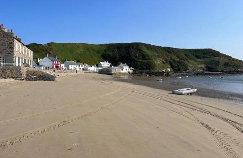 Edern House | 3 Bed in Morfa Nefyn 95040