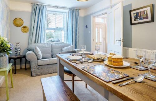 Narberth House | 3 Bed in Narberth 79443