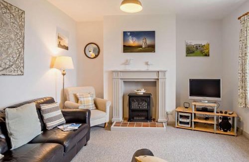 Ventnor House | 3 Bed in Niton Undercliff IC125