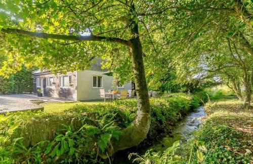 Camborne House | 3 Bed in Portreath 89492