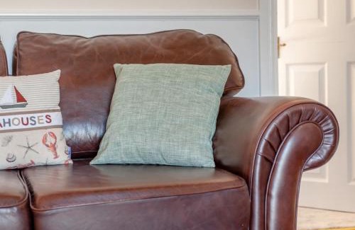 Seahouses Apartment | 3 Bed in Seahouses 90727