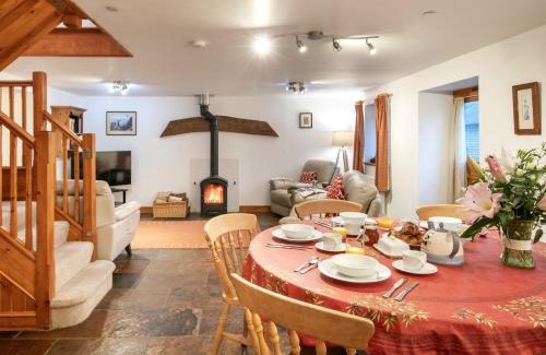Alweston House | 3 Bed in Sherborne FOLWR