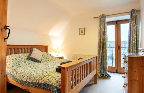 Alweston House | 3 Bed in Sherborne FOLWR