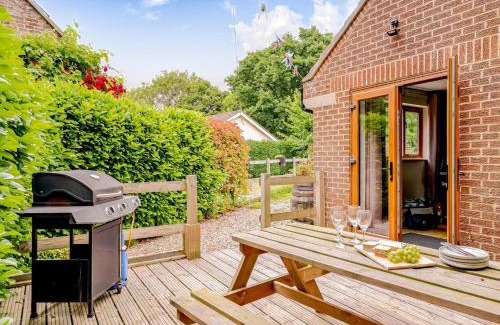 Stoborough House | 3 Bed in Stoborough DC157