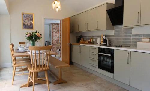 Thimbleby House | 3 Bed in Thimbleby oc-b32849