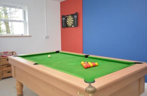 Langdon House | 3 Bed in Yeolmbridge 41848