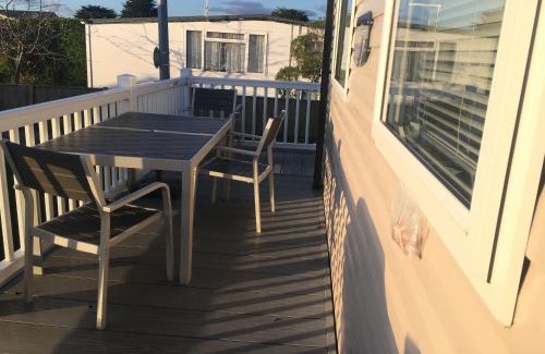 Christchurch House | 3 Bed Luxury Mobile Home Hoburne Park Christchurch