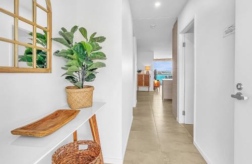 Batemans Bay Apartment | 3-Bed: Riverfront Alfresco Dining & Rooftop Pool