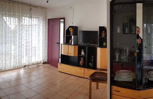 Bad Rappenau Cottage | 3 bed room - Adler guest room Hotel Biergarten