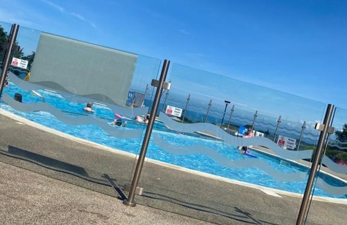 New Quay Resort | 3 bed sea view caravan