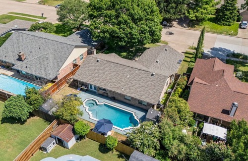 South Arlington House | 3 Bed W/Pool I 15 Mins to AT&T Stadium & Six Flags