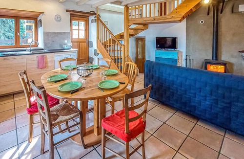 Saint-Genes-Champanelle House | 3 bedroom accommodation in Saint-Genès-Champanell