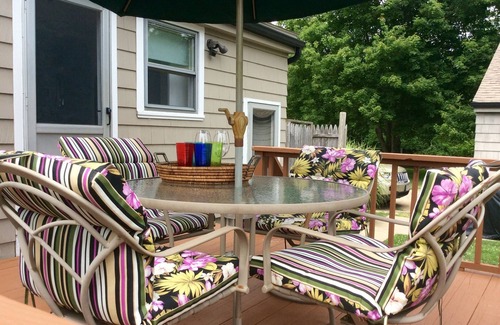 Snug Harbor House | 3 Bedroom 1 Bath With Central AC 1 Mile From East Matunuck Beach