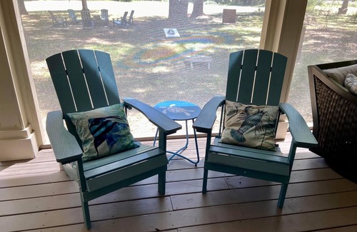 Melrose on the Beach House | 3 bedroom/2 1/2 bath ranch home, landtrans included, Melrose Pool Open!