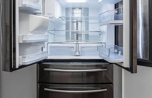 Newhall Apartment | 3-bedroom 2.5 bathroom apartment in Santa Clarita for Rent.
