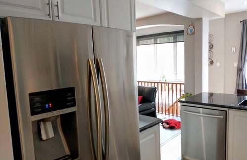 Doon South House | 3 Bedroom/2.5 Bath, Townhome in Doon Kitchener With Great Outdoors