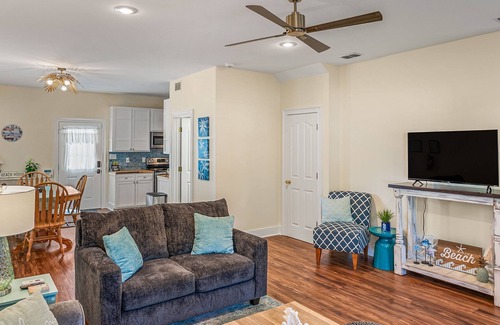 Port Royal House | 3 bedroom 2.5 bathroom home in Port Royal! - Close to all bases