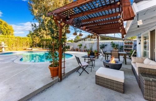 San Fernando House | 3 bedroom 2 bath house with pool