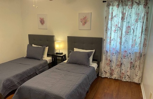 Tallahassee Apartment | 3 bedroom 2 bath, minutes to campuses and Capital