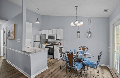New Bern House | 3 bedroom, 2 bath Paradise Awaits